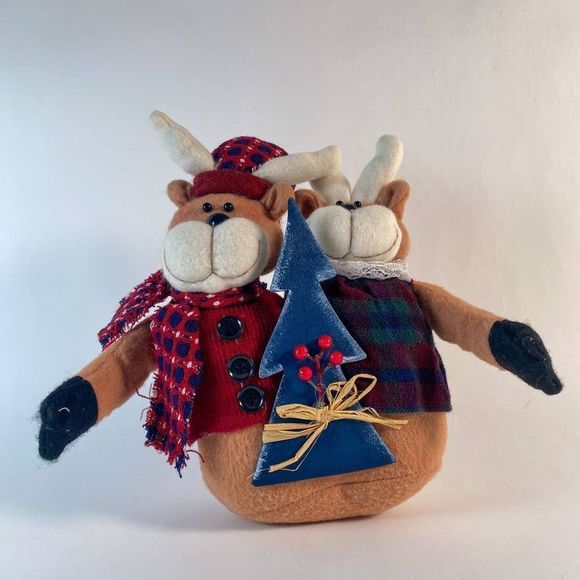 Plush Reindeer Couple Decoration w/ Wooden Tree - Picture 3 of 9